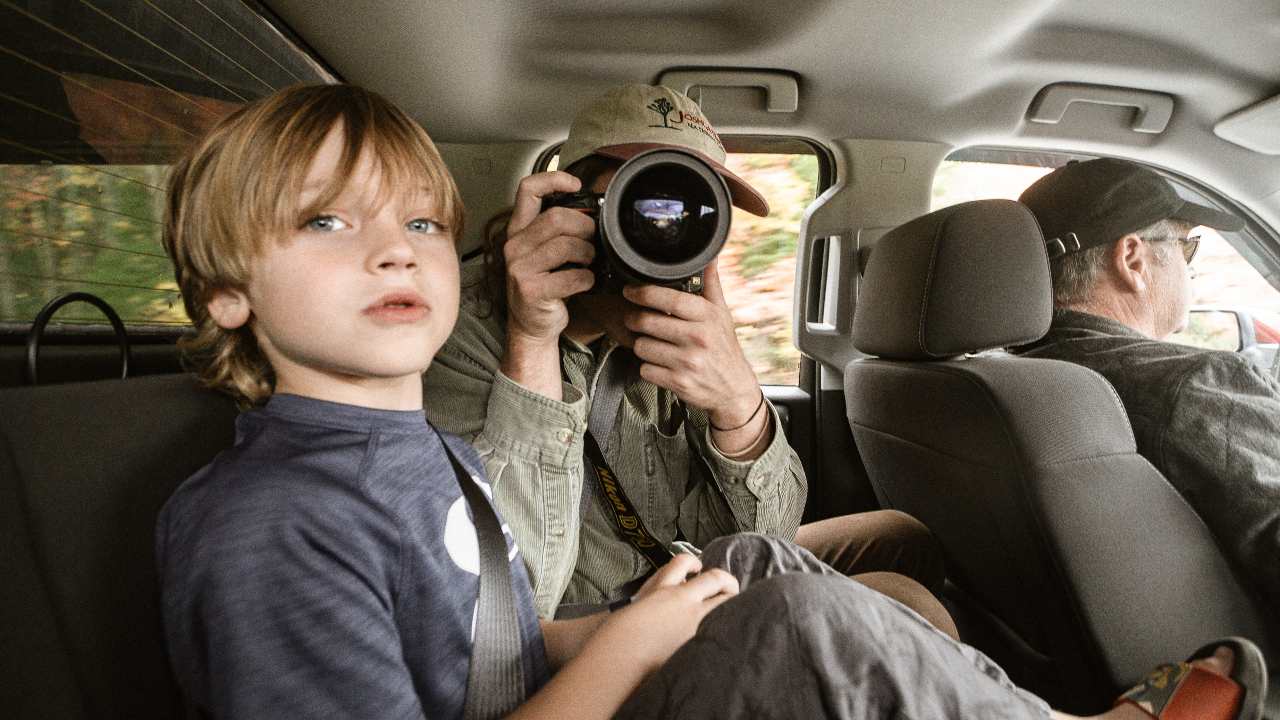 Far rilassare e distrarre i bambino in auto è importante