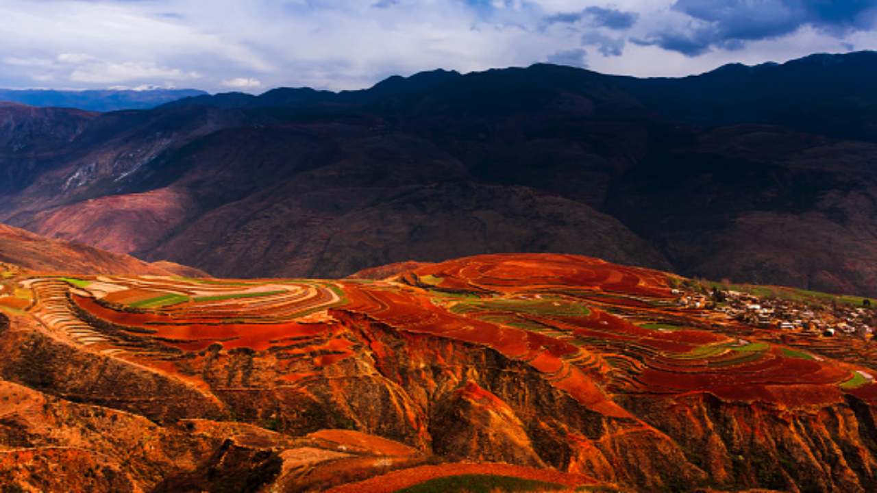 La terra fiammeggiante di Dongchuan (pixabay)