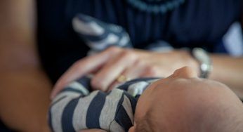 Dolore post-partum, lo sai che puoi alleviarlo mangiando bene? I cibi consigliati
