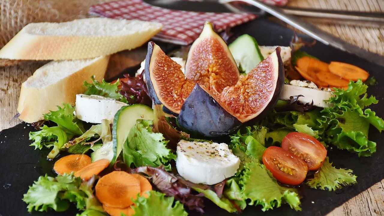 ossa calcio salute alimenti