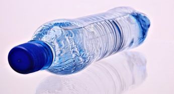 Plastica, non tutto si può riciclare. La lista ti lascerà di sasso, non l’avresti mai detto