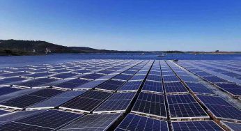 Pannelli solari che galleggiano sull’acqua. La novità sulle rinnovabili che sfida la natura