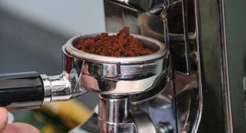 Fondi del caffè: puoi riutilizzarli in questi modi, sono utilissimi