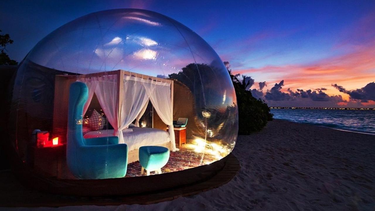 bubble room Airbnb