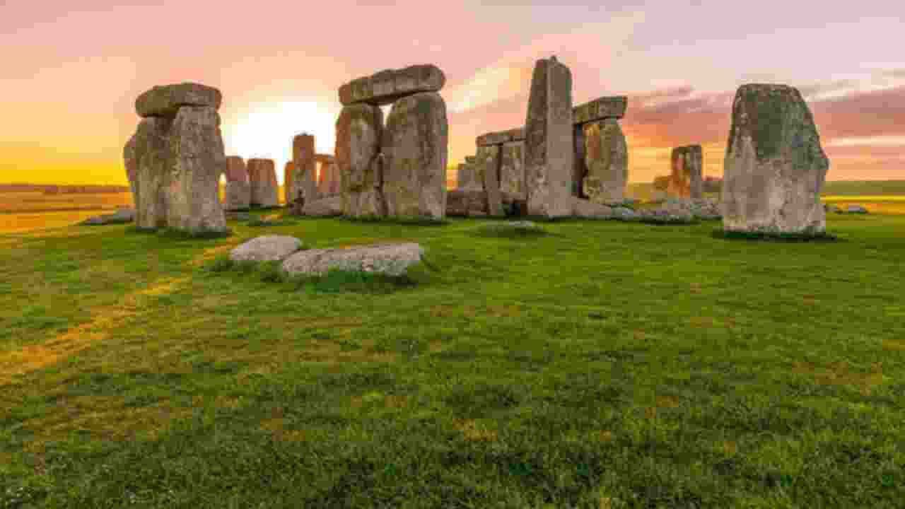 stonehenge monumento archeologico