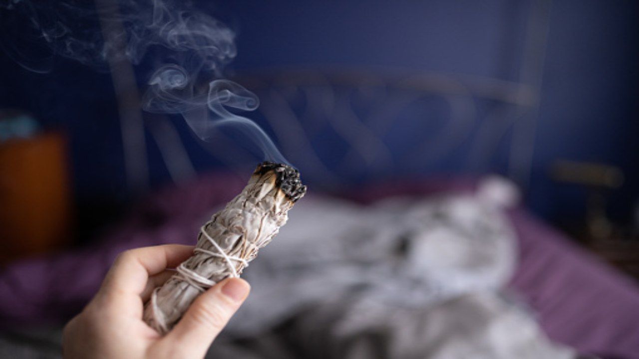 smudge: profumatore naturale per la casa