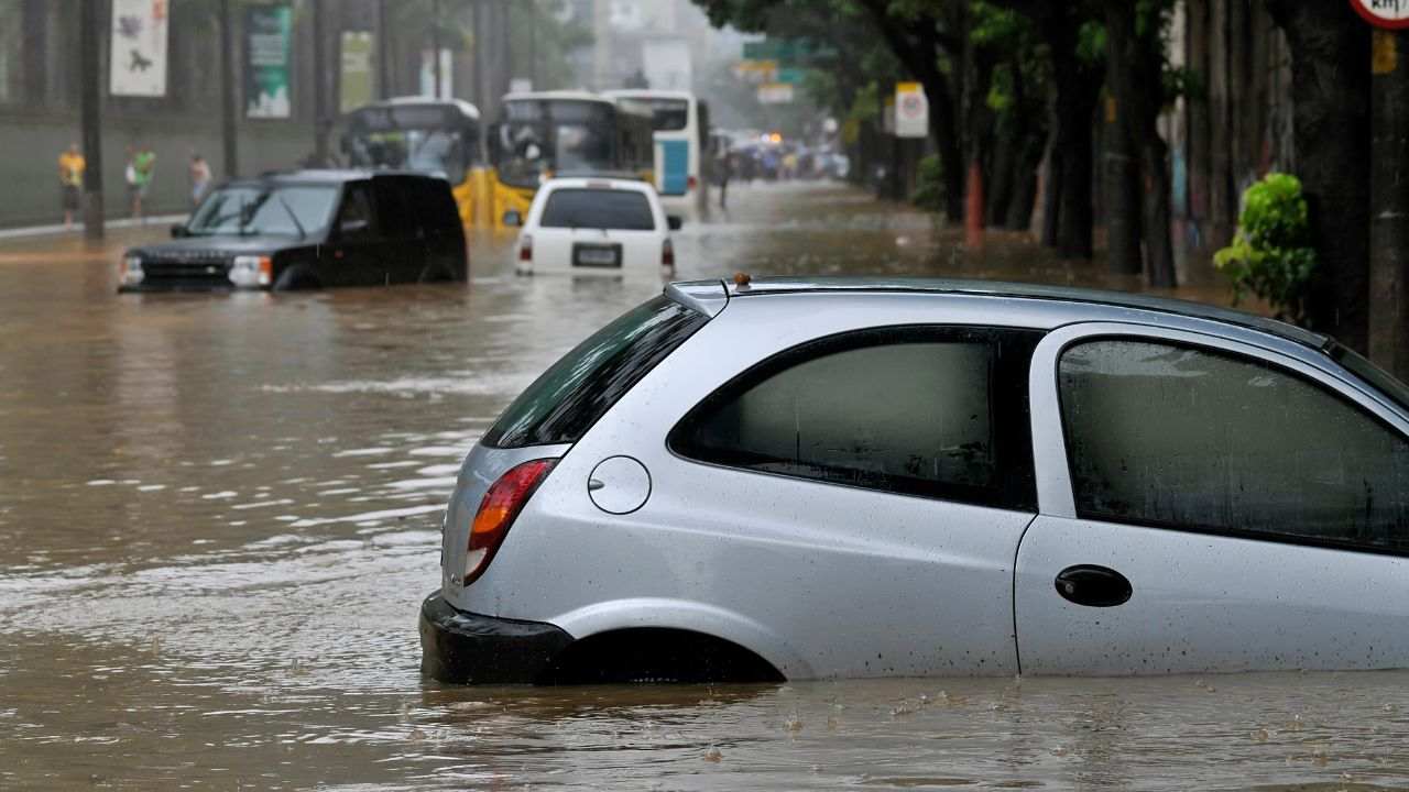 Alluvione in Emilia-Romagna, i rischi delle acque stagnanti