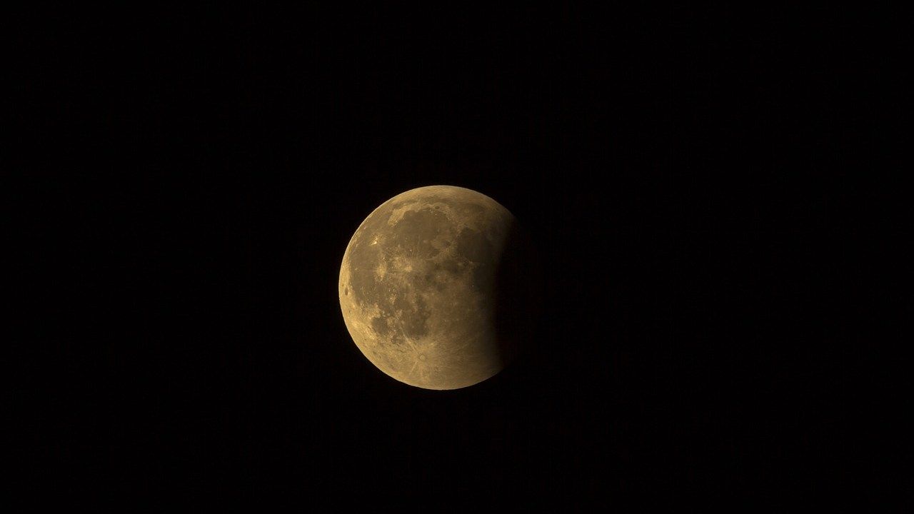 come si misura il tempo sulla luna?