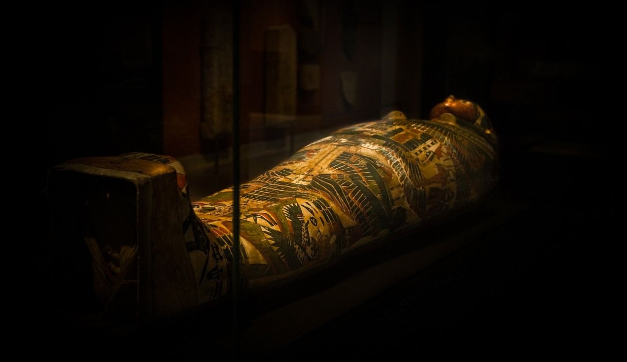 mummie, egitto, mummia d’oro, civiltà antiche, amuleti