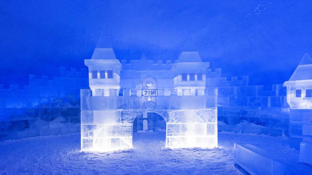 magnifico castello neve più grande mondo dove si trova