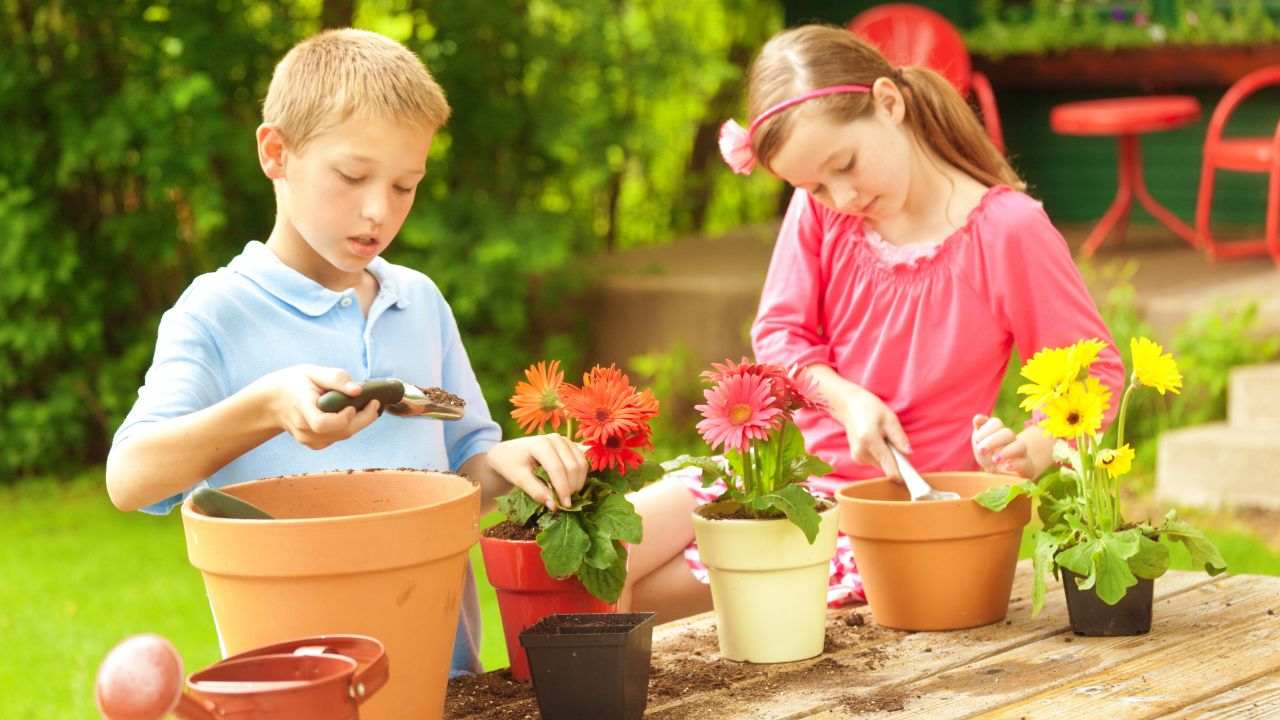 giardinaggio piccoli lezioni vita