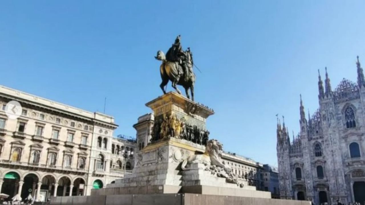 statua vittorio emanuele II imbrattata