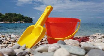Secchiello e paletta, le idee più belle per riciclare anche i set da spiaggia