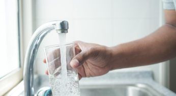 Bere acqua di rubinetto: problematiche serie ai reni? La verità che abbiamo scoperto è scioccante