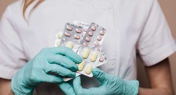Farmaci scaduti, come smaltirli correttamente: nel 2024 ancora in molti sbagliano