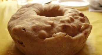Stupisci tutti a Pasqua con il casatiello napoletano: anche la versione vegan è squisita